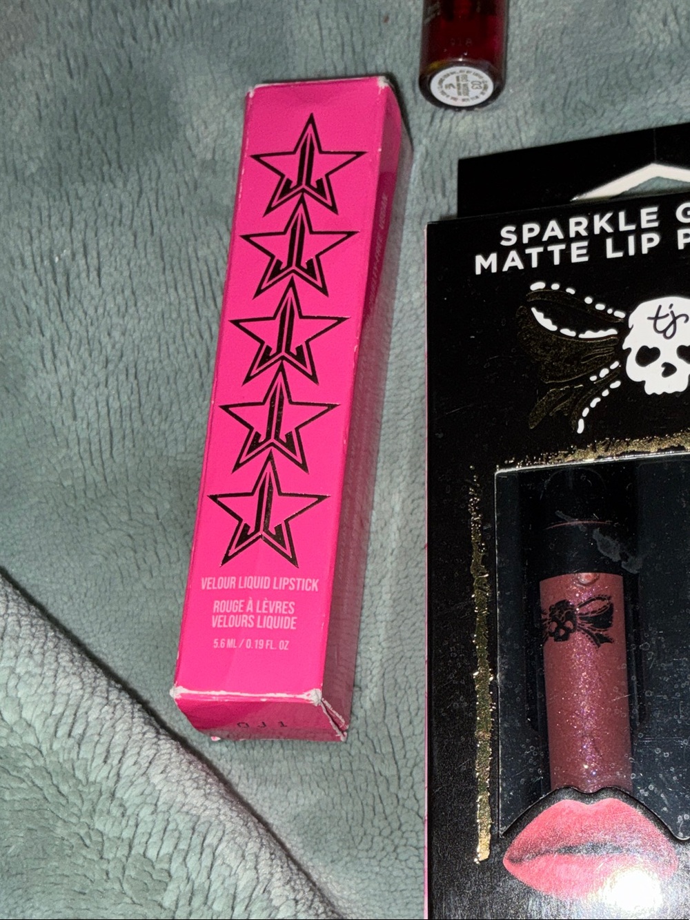 LUXURY LIP BUNDLE NWT - Picture 6 of 10